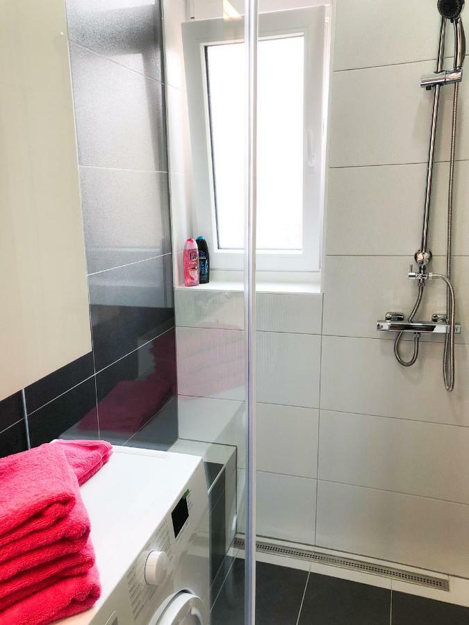 Apartment Lara Wien Eksteriør bilde